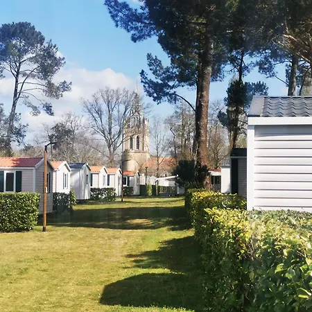Campingplads Mobil 6 Personnes En 4 Etoiles Lit-et-Mixe