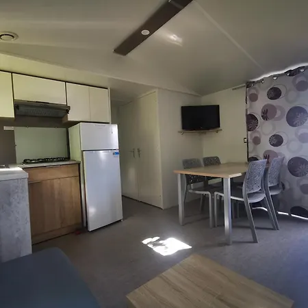 Campingplads Mobil 6 Personnes En 4 Etoiles Lit-et-Mixe