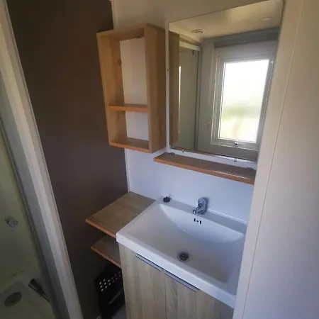 Campingplads Mobil 6 Personnes En 4 Etoiles Lit-et-Mixe